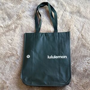 Lululemon bag